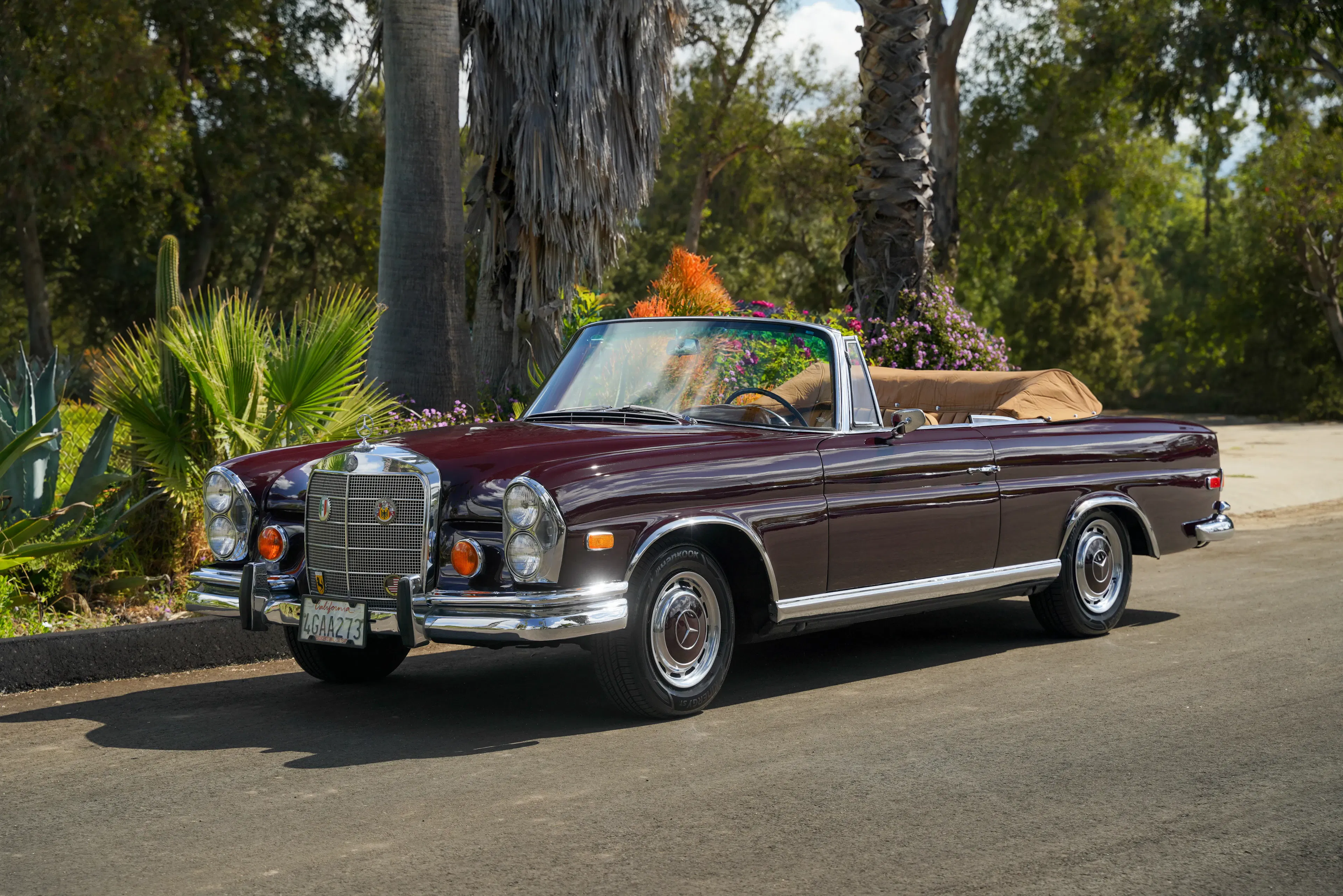 1962 Mercedes-Benz 220SEb Base | Hagerty Valuation Tools®